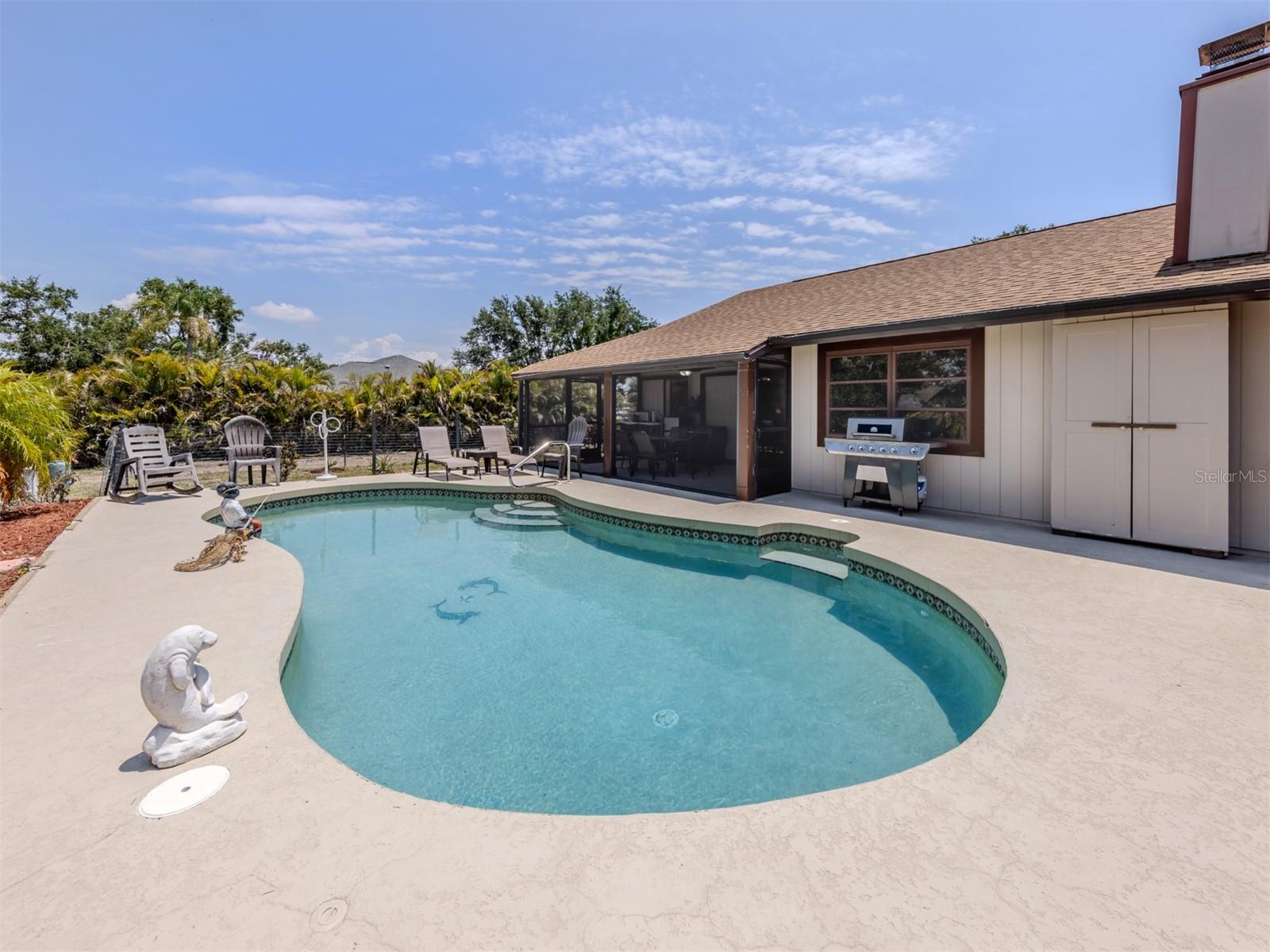 Image 3 of 45 For 2331 Mission Valley Boulevard