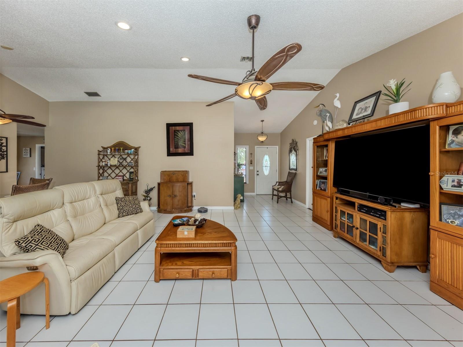 Image 6 of 45 For 2331 Mission Valley Boulevard