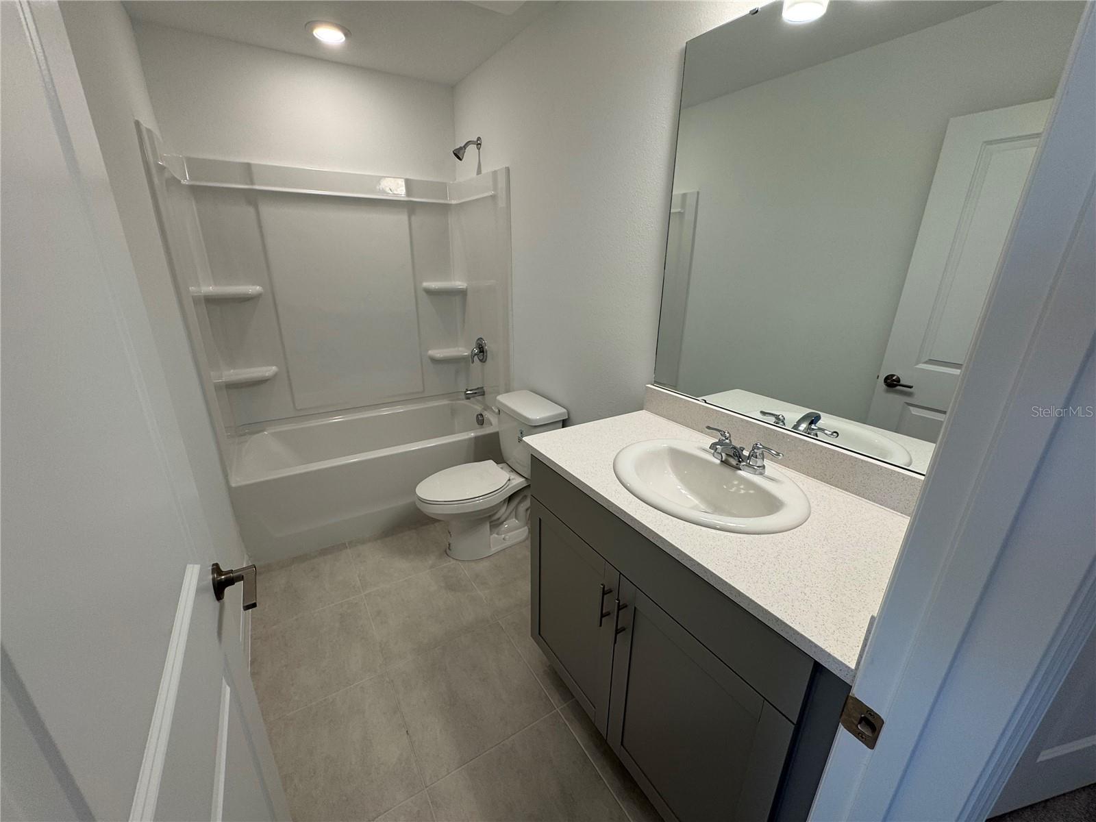 Image 18 of 27 For 11804 Glenside Terrace