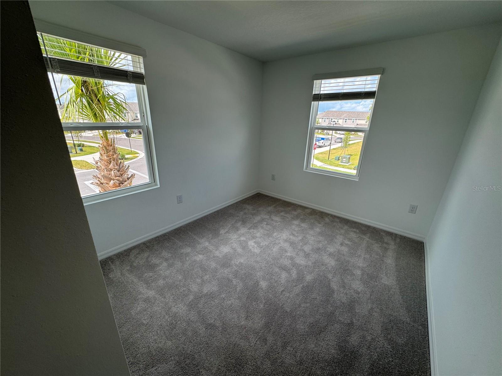 Image 21 of 27 For 11804 Glenside Terrace