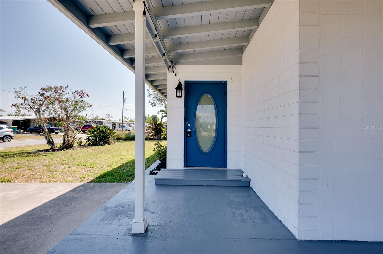 Image 5 of 45 For 140 Poinsettia Circle Ne