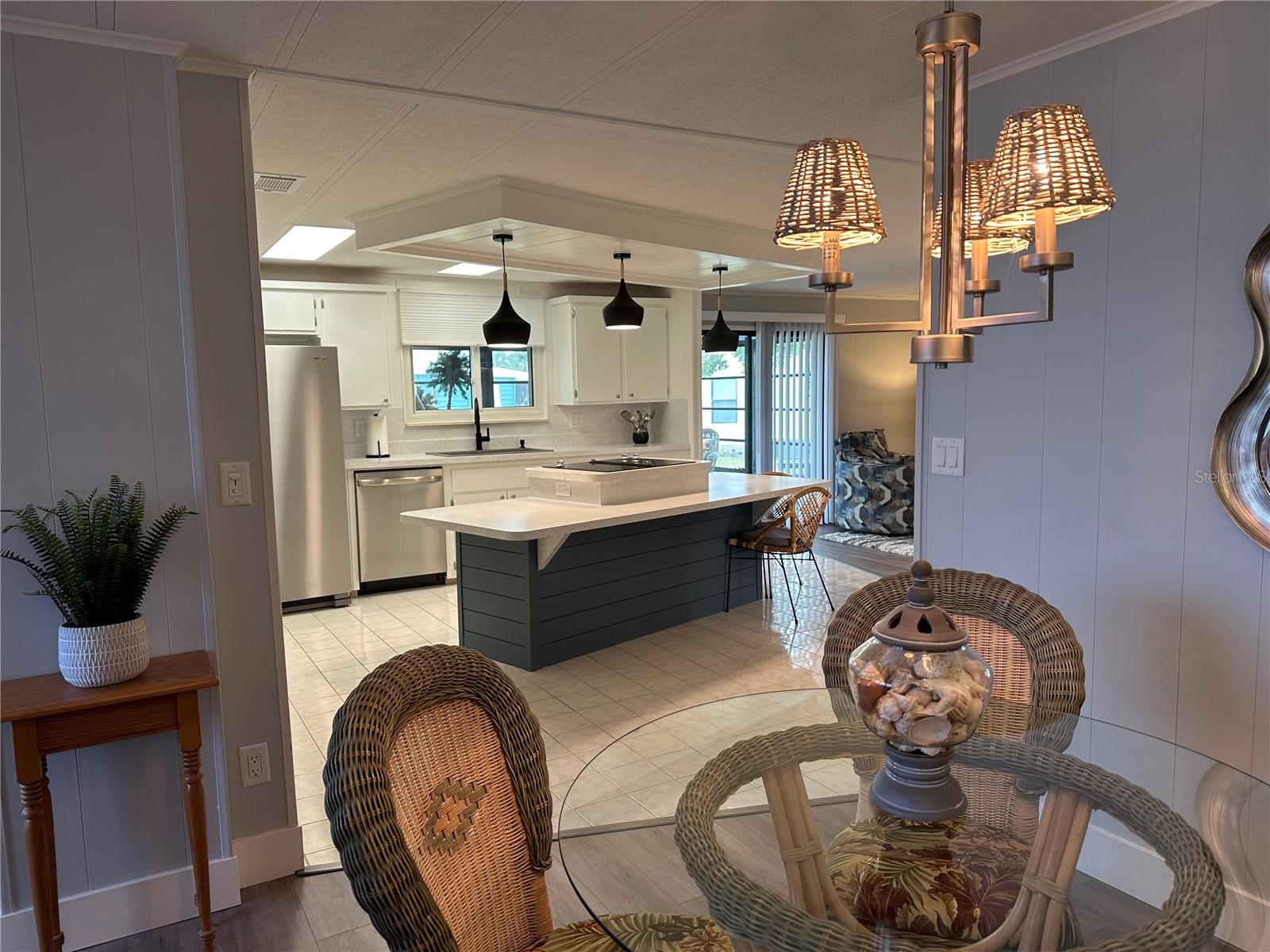 Image 10 of 26 For 307 Outrigger Place
