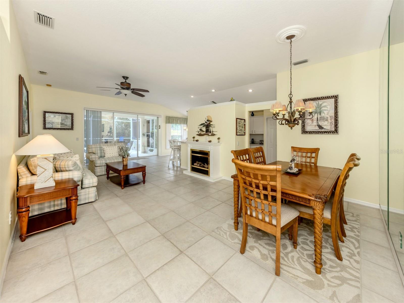 Image 4 of 82 For 143 Braemar Avenue