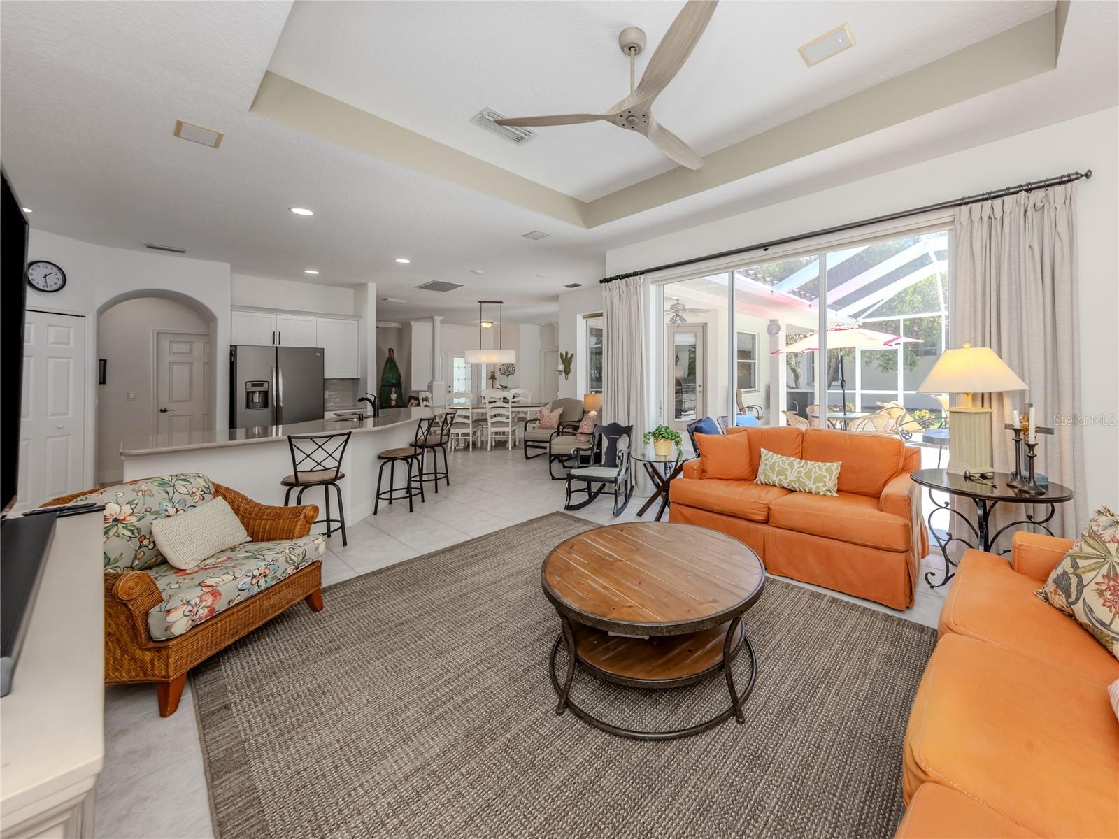 Image 10 of 60 For 463 Park Trace Boulevard