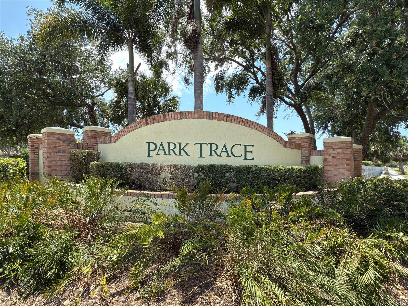 Image 35 of 60 For 463 Park Trace Boulevard