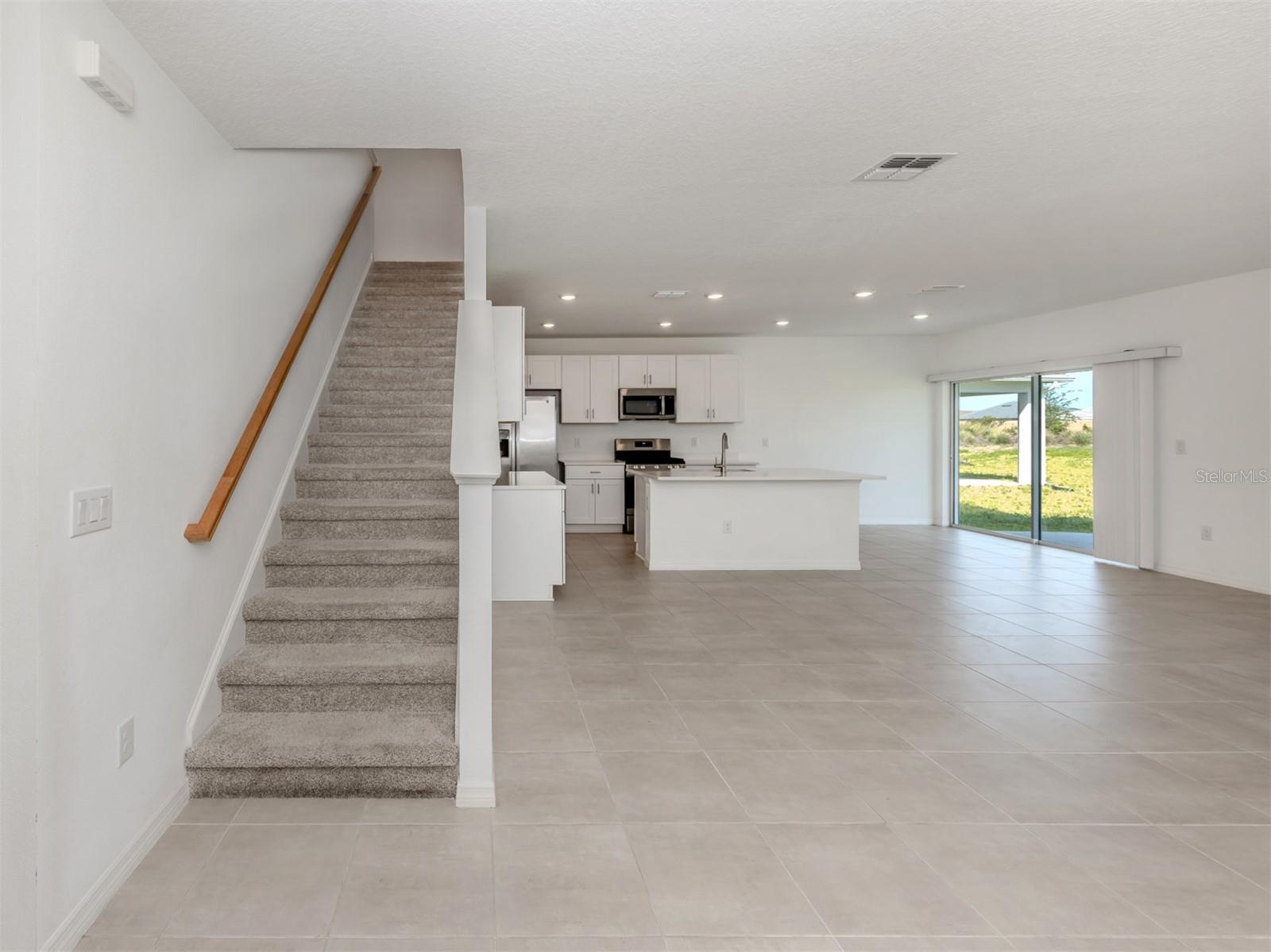 Image 13 of 37 For 11228 Fieldstone Drive