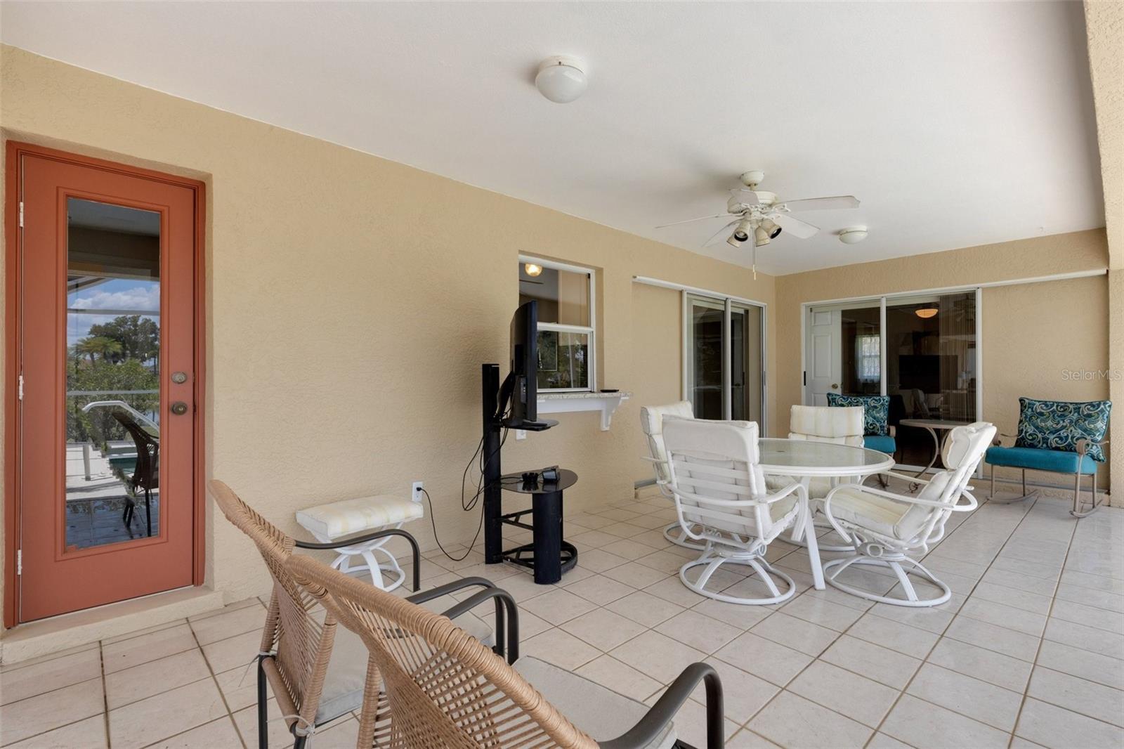 Image 17 of 51 For 25509 Arequipa Drive