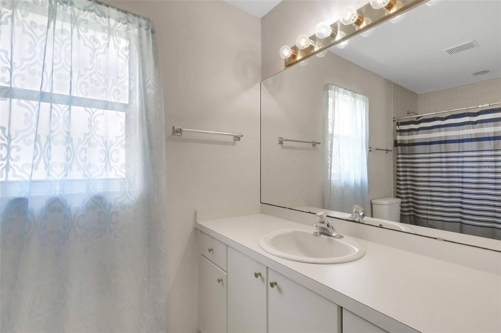 Image 22 of 51 For 25509 Arequipa Drive