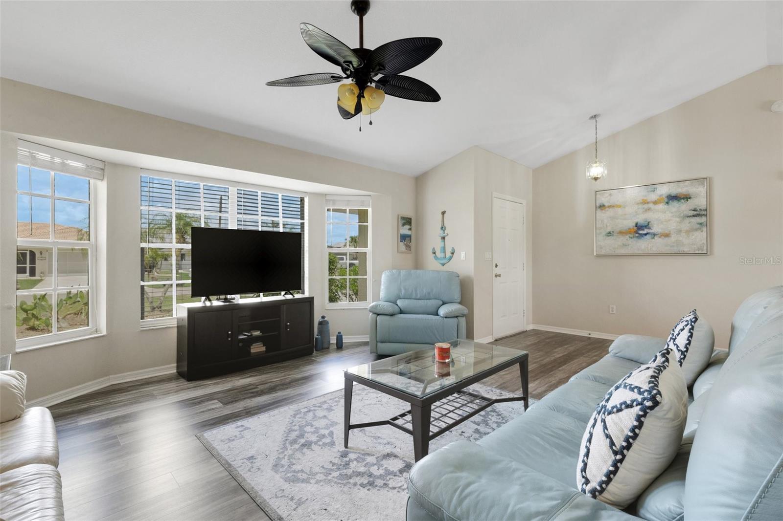 Image 3 of 51 For 25509 Arequipa Drive