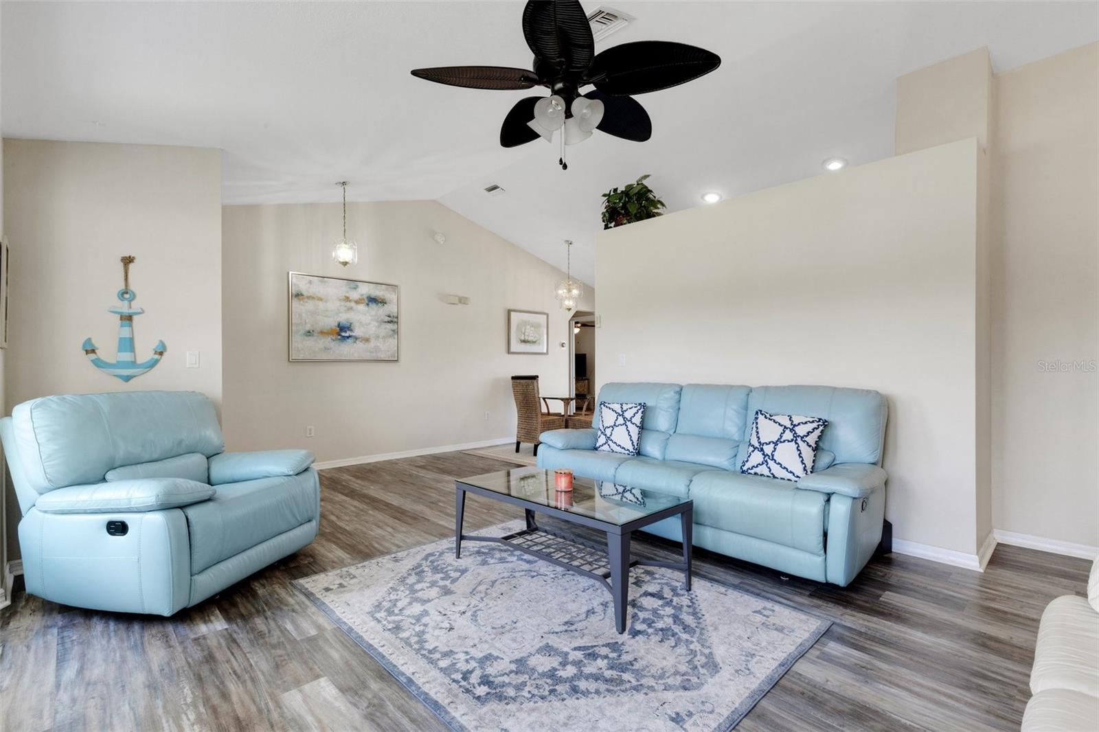 Image 6 of 51 For 25509 Arequipa Drive
