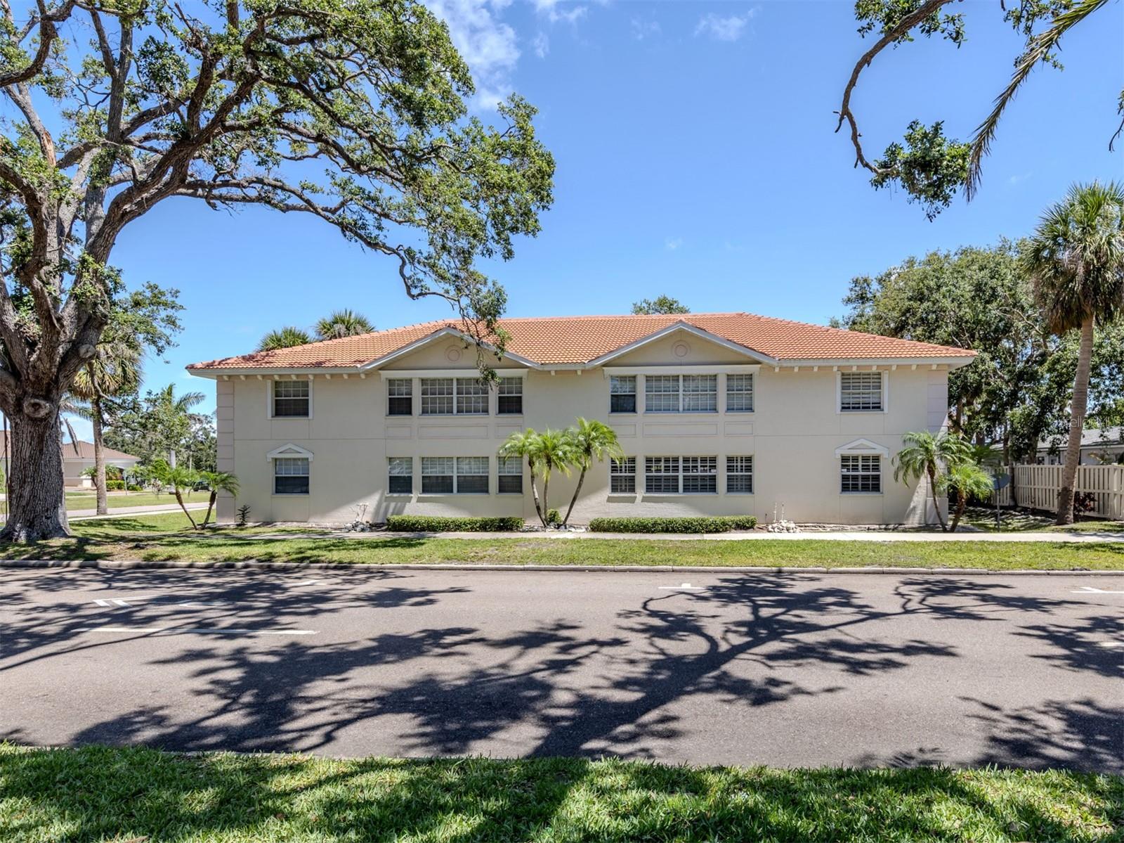 Details for 528 Venice Avenue 1, VENICE, FL 34285