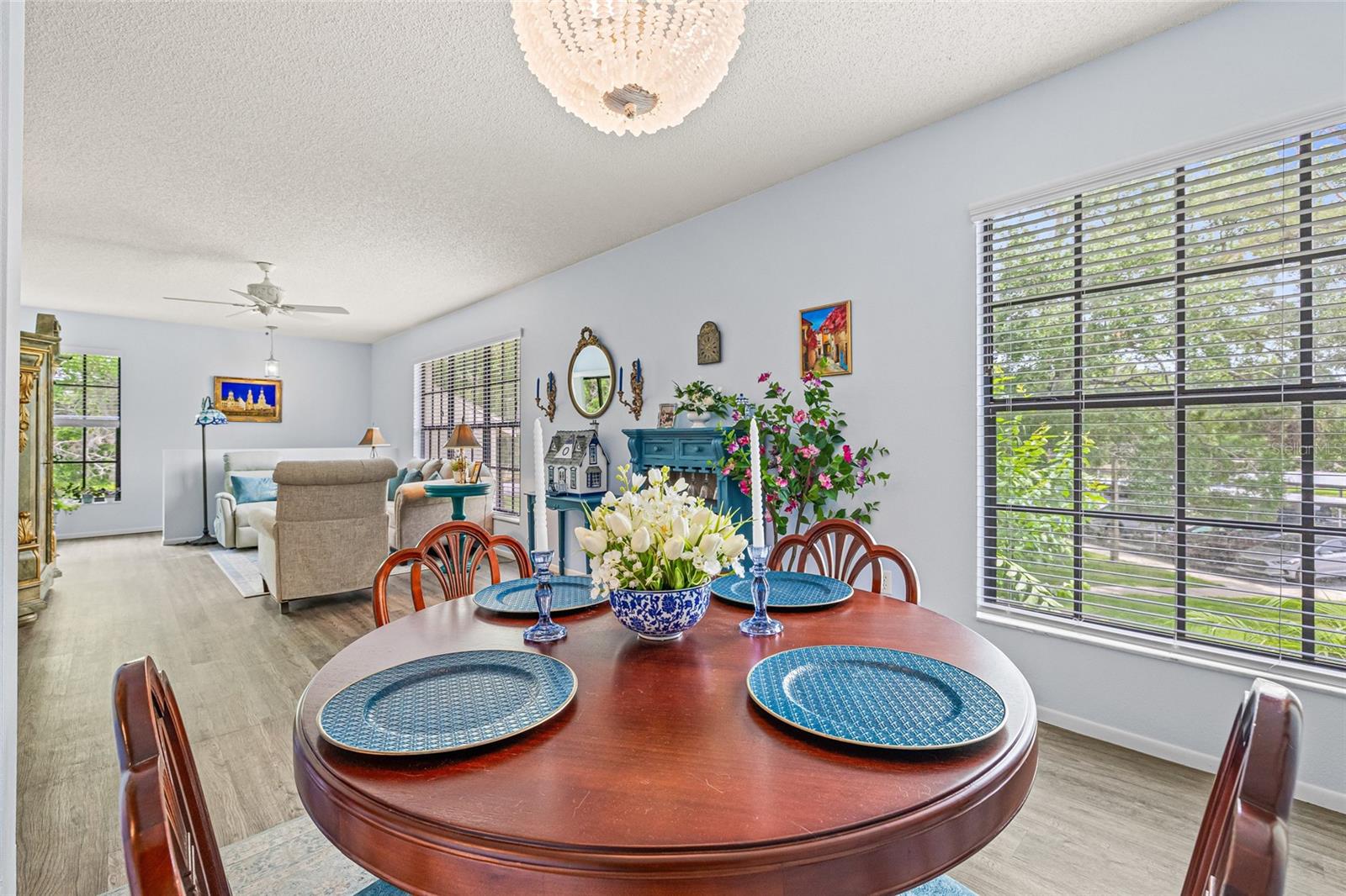 Image 12 of 32 For 3382 Mermoor Drive 3201