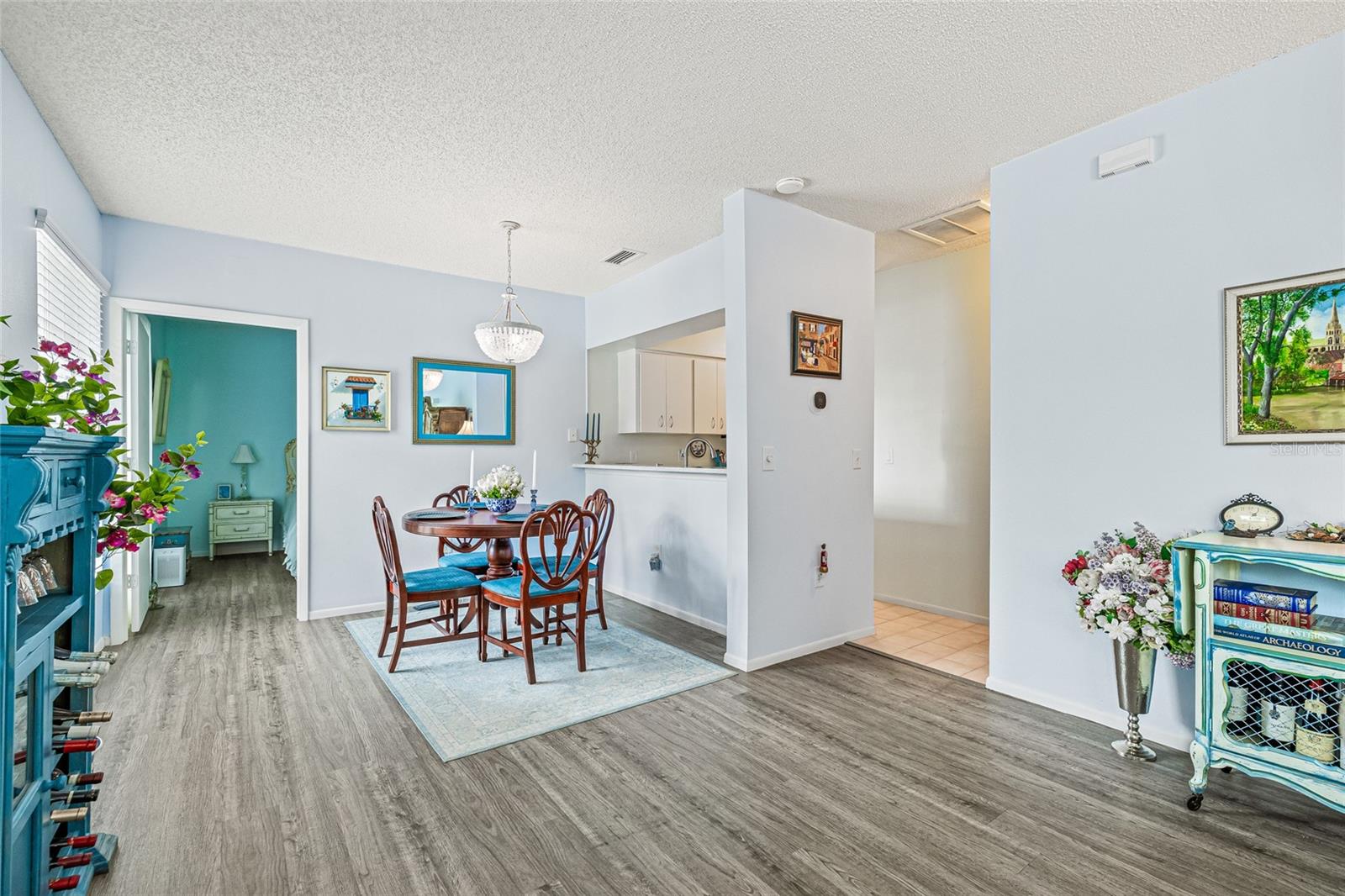 Image 9 of 32 For 3382 Mermoor Drive 3201