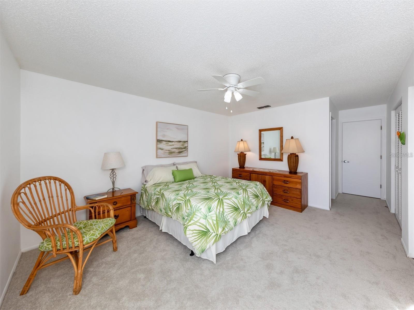 Image 10 of 36 For 401 Curry Street 66
