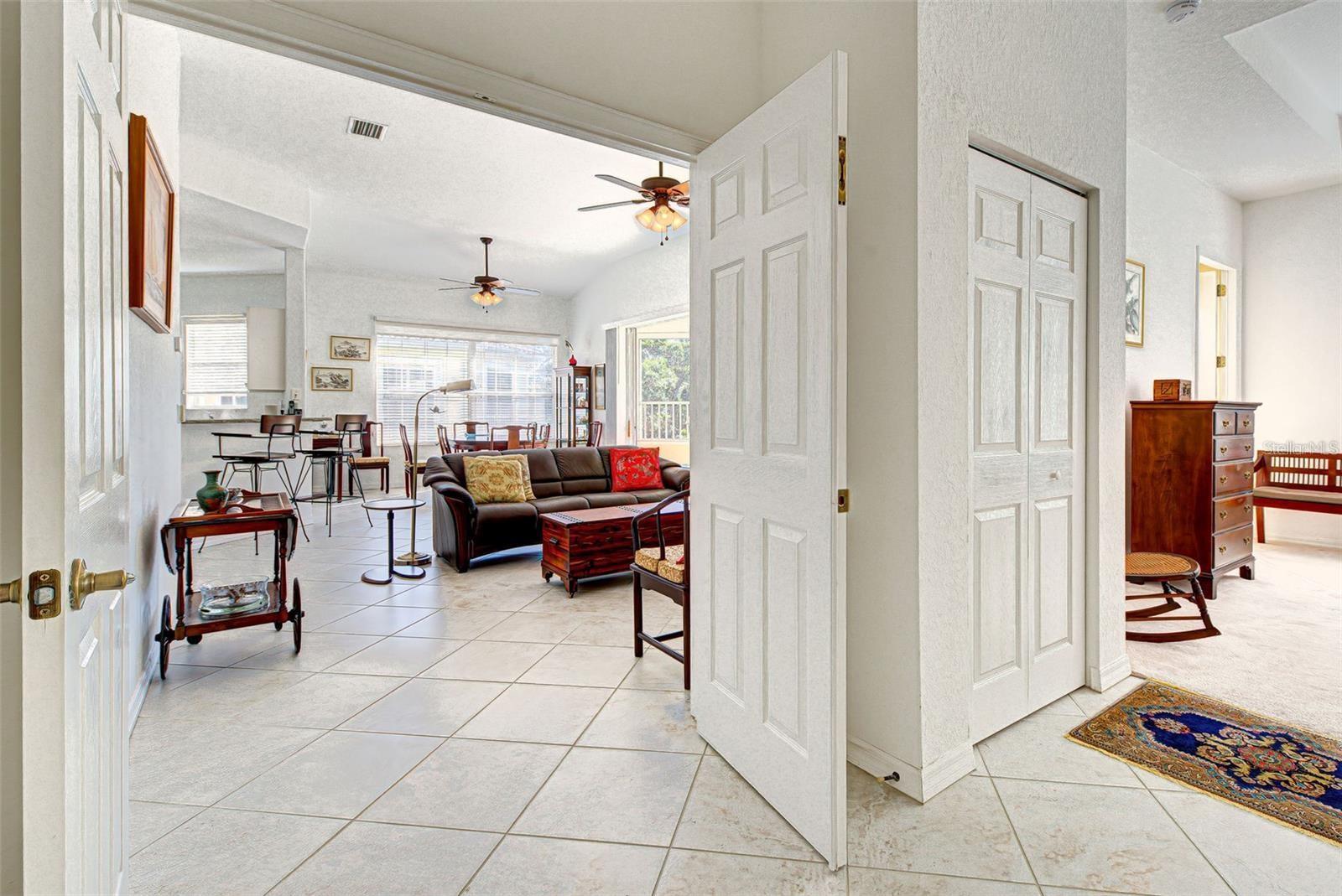 Image 33 of 47 For 212 Triano Circle 212
