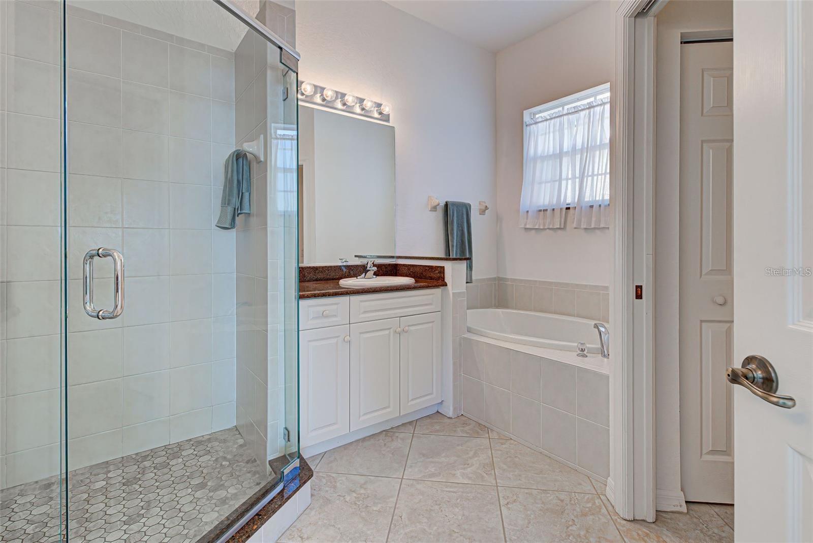 Image 40 of 47 For 212 Triano Circle 212