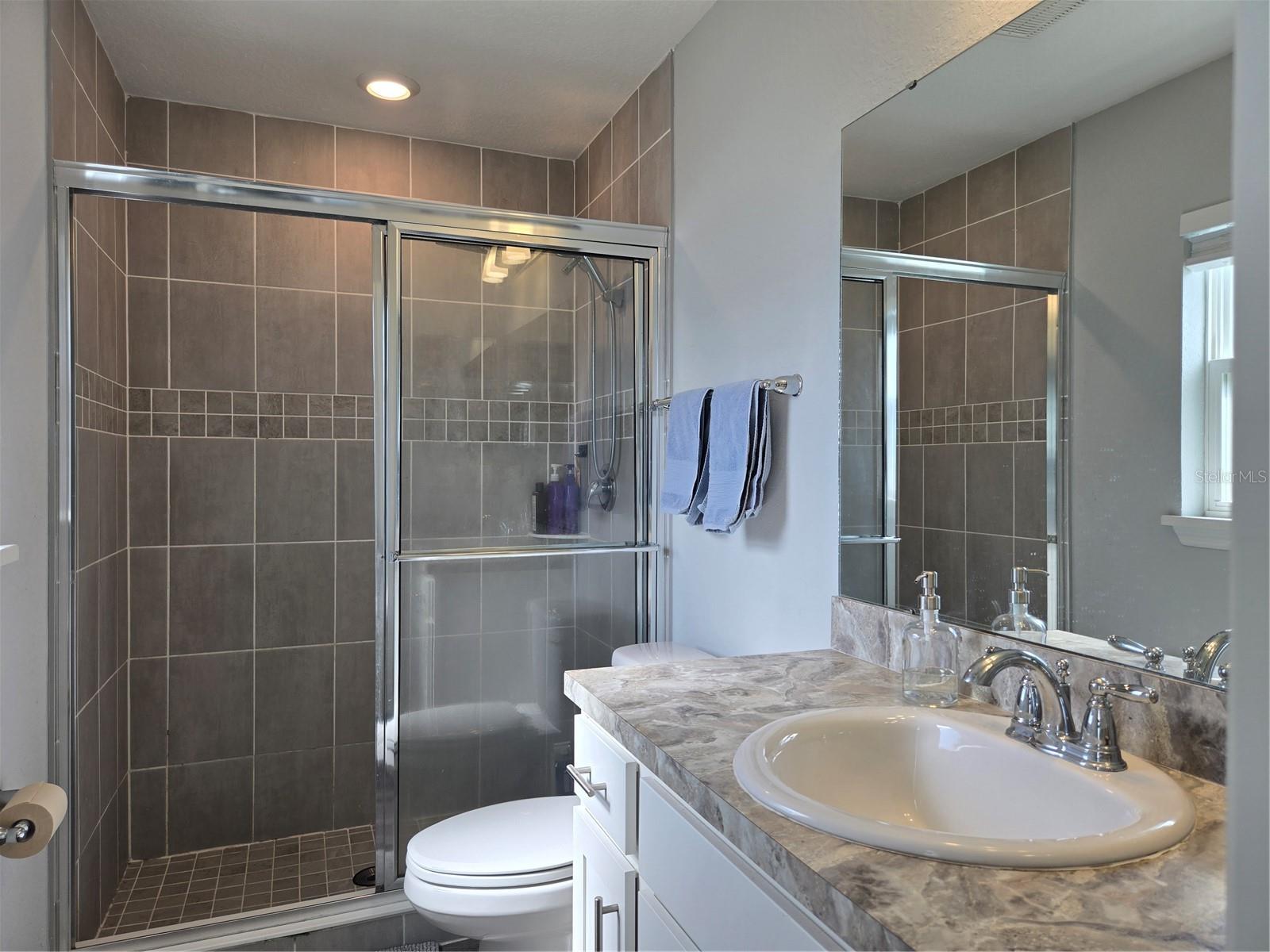 Image 30 of 55 For 3003 58th Way E