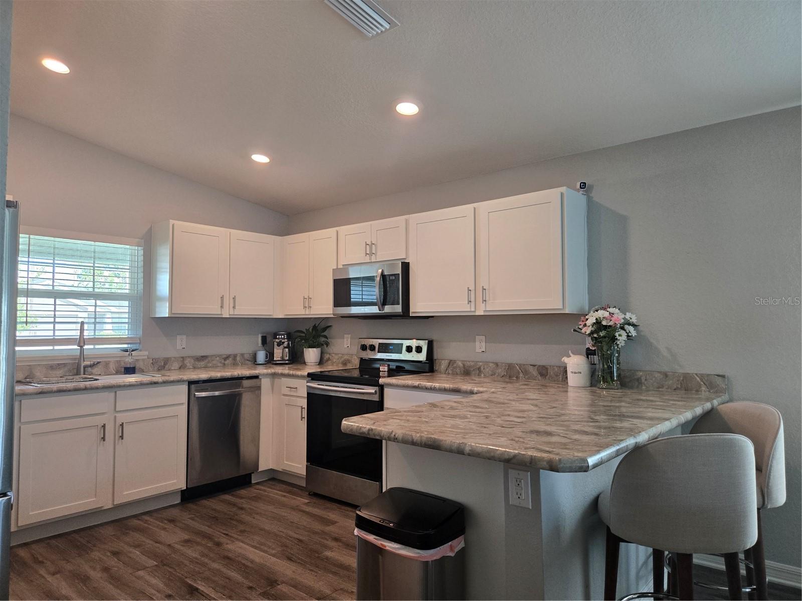 Image 5 of 55 For 3003 58th Way E
