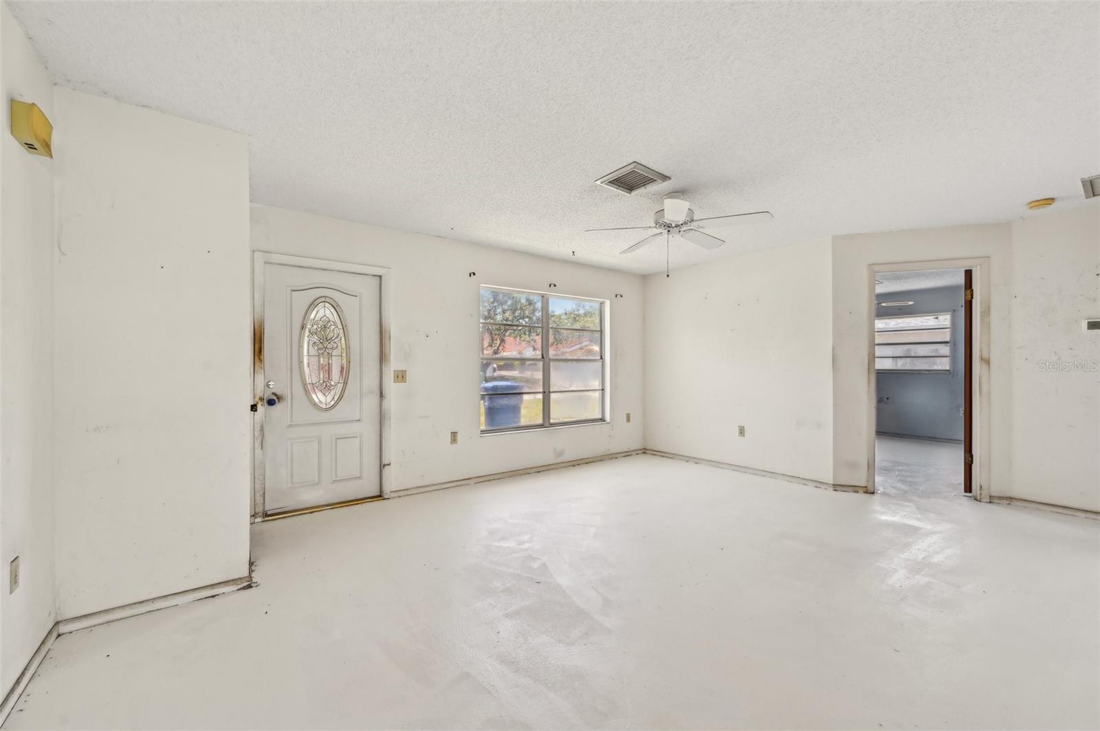 Image 4 of 27 For 1316 Ridgewood Avenue