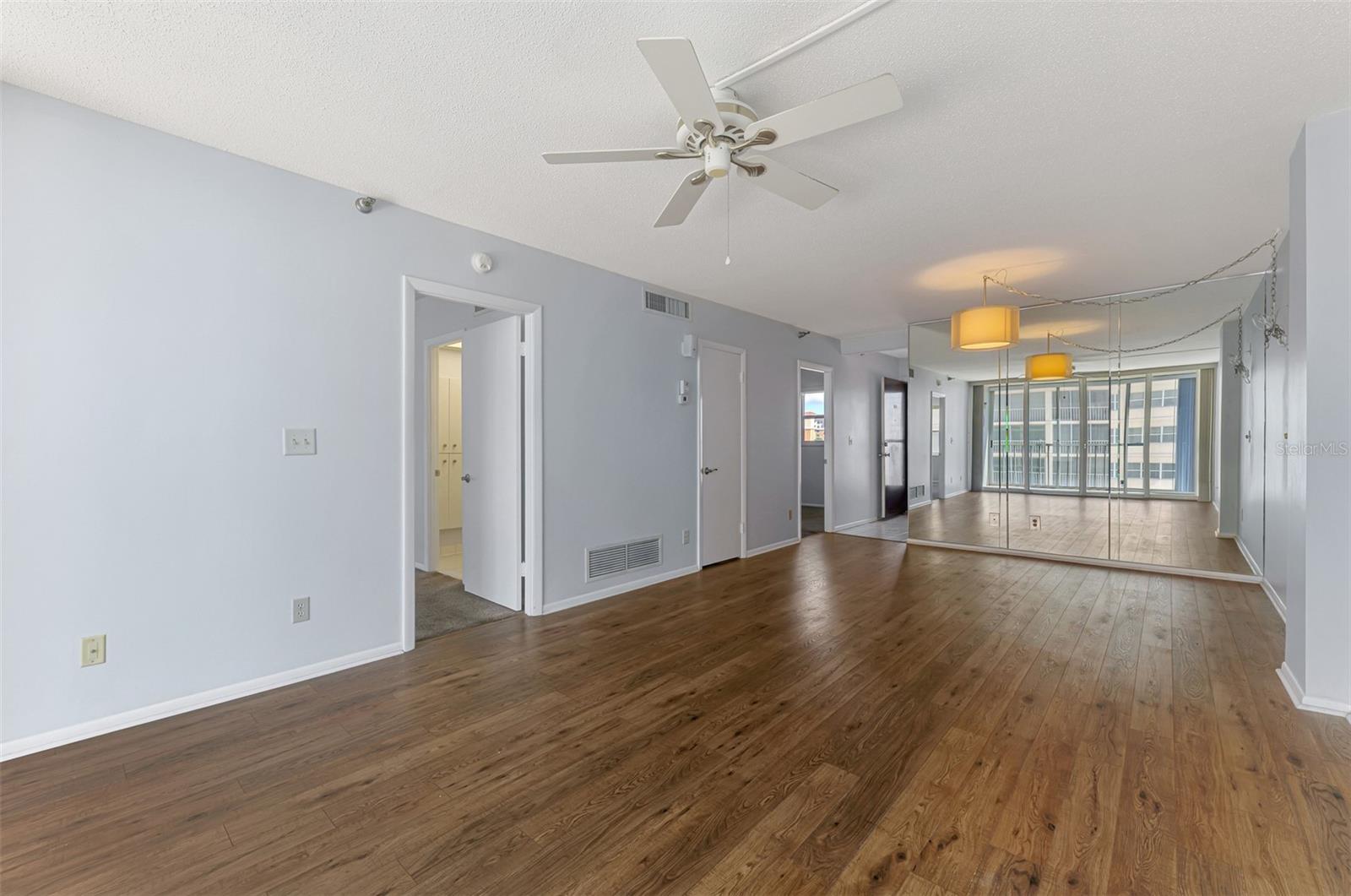 Image 19 of 45 For 232 Saint Augustine Avenue 505