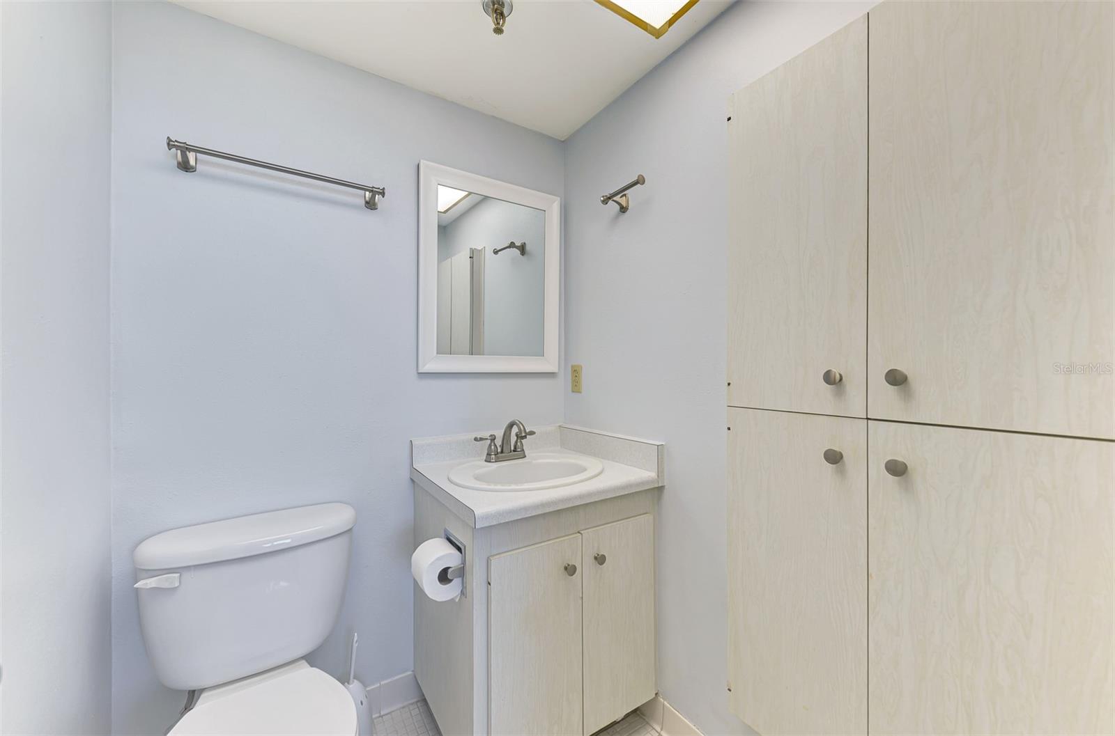 Image 33 of 45 For 232 Saint Augustine Avenue 505