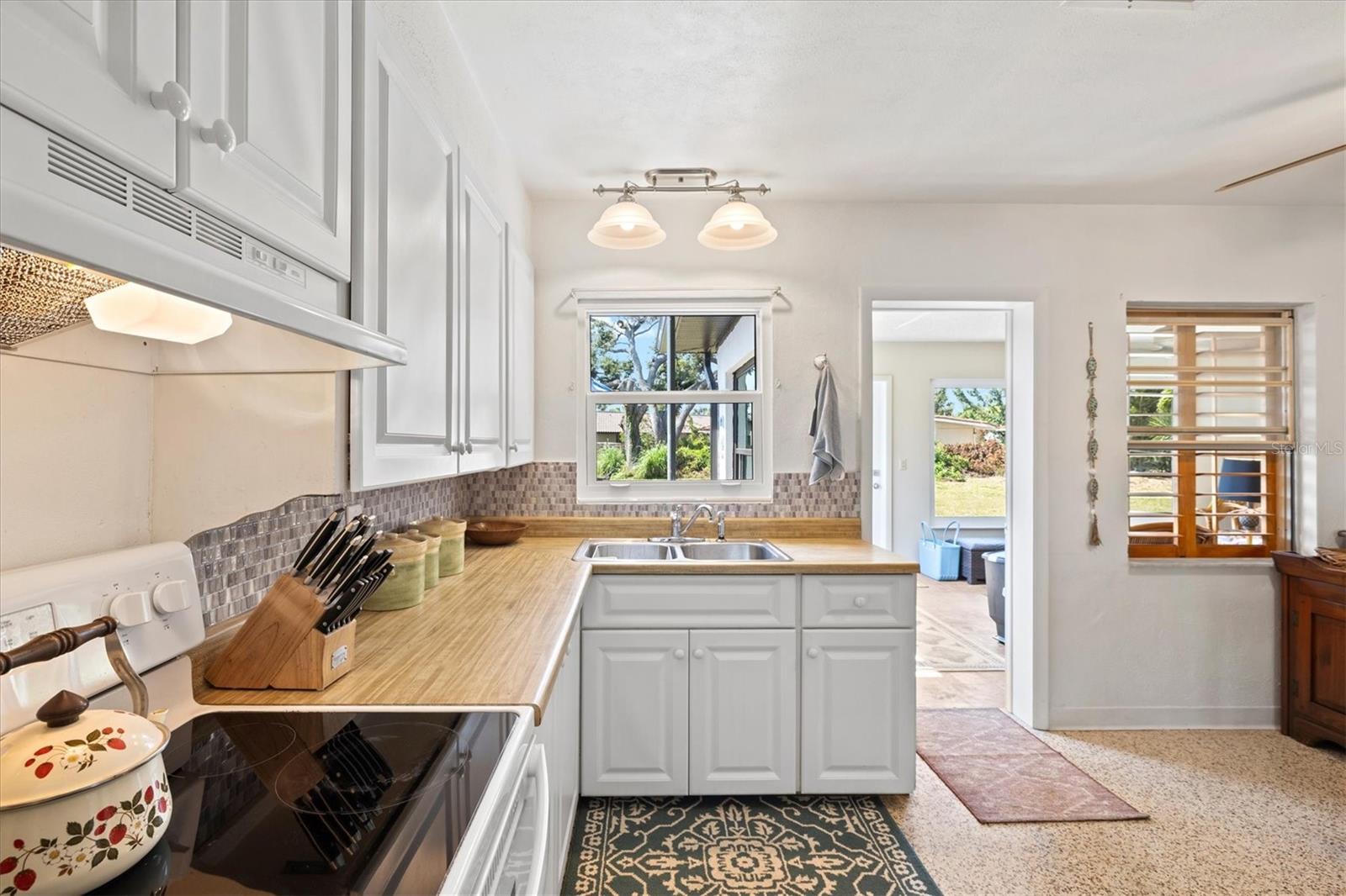 Image 16 of 68 For 301 Gulf Drive