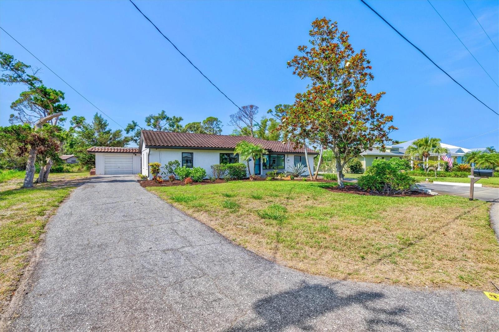 Image 38 of 68 For 301 Gulf Drive