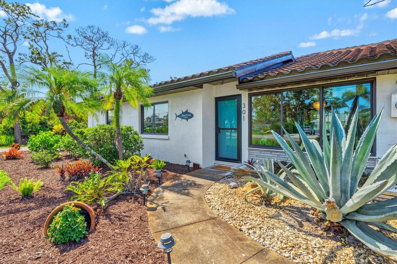 Image 4 of 68 For 301 Gulf Drive