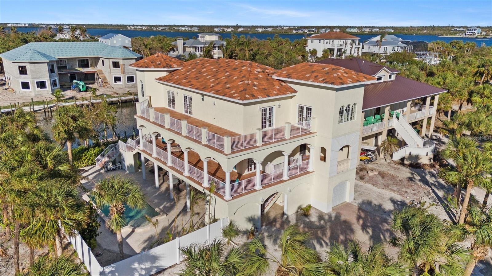 Image 51 of 60 For 63 Palm Drive