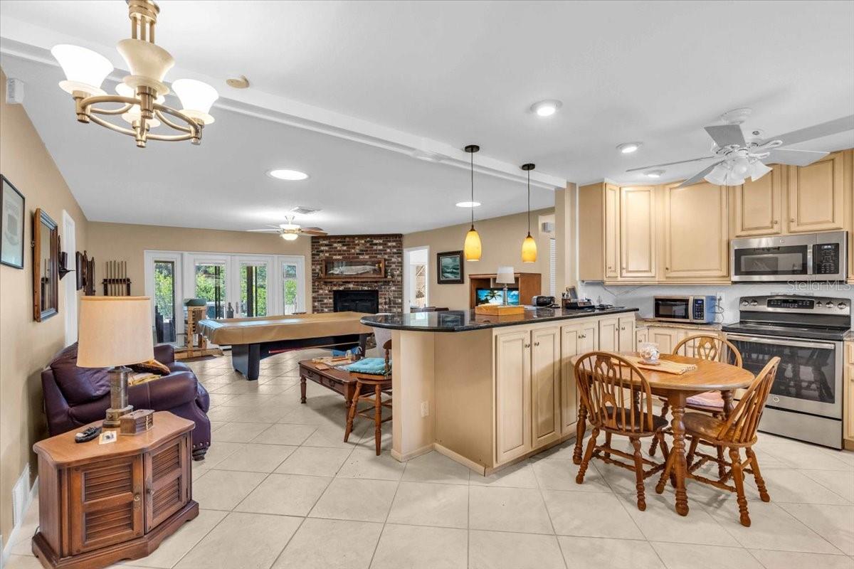 Image 28 of 39 For 2618 Titania Road