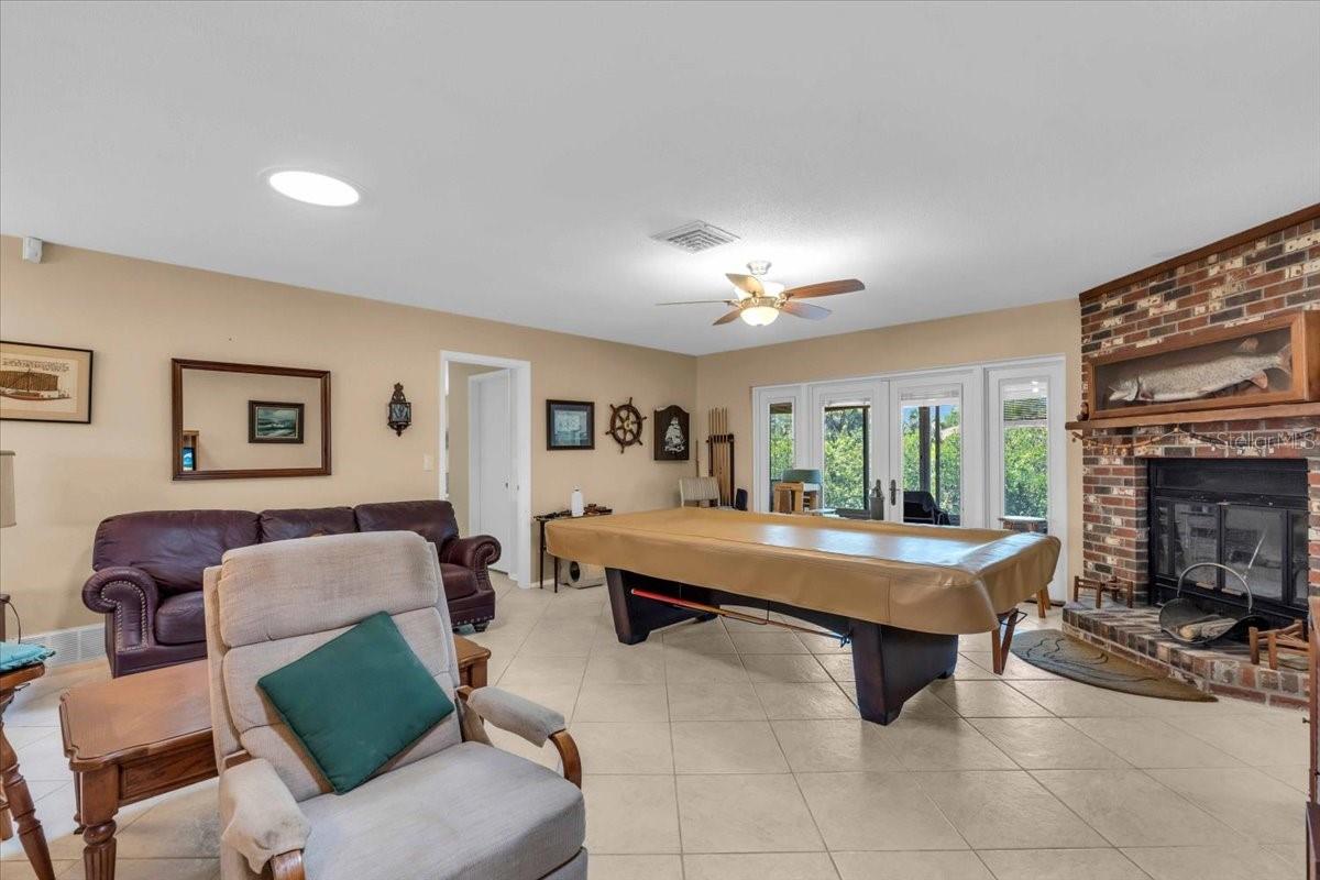 Image 30 of 39 For 2618 Titania Road