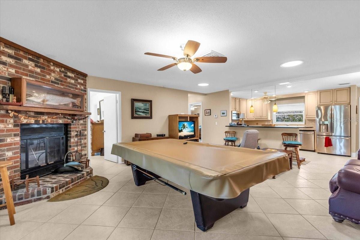 Image 31 of 39 For 2618 Titania Road