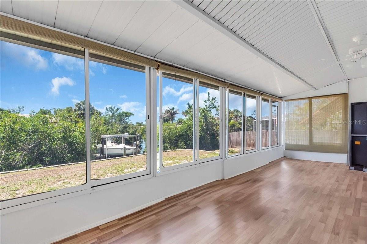 Image 32 of 39 For 2618 Titania Road