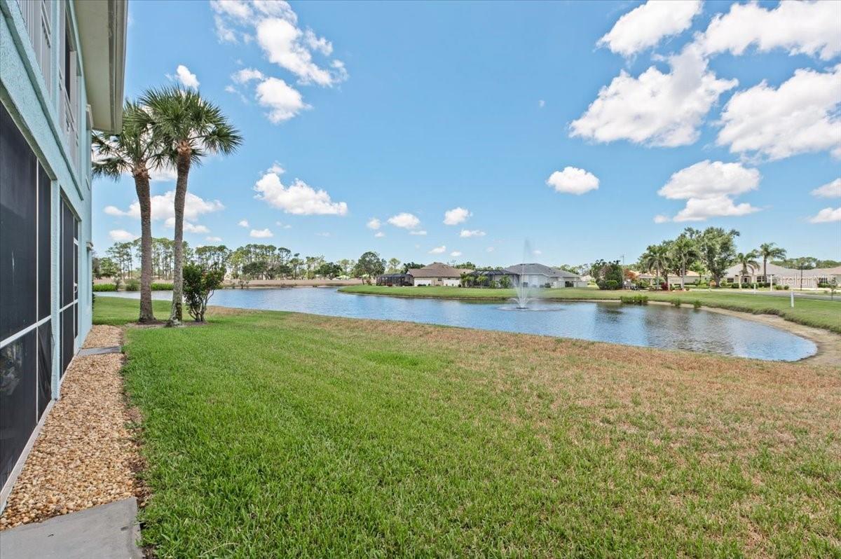 Image 21 of 47 For 5739 Sabal Trace Drive 102