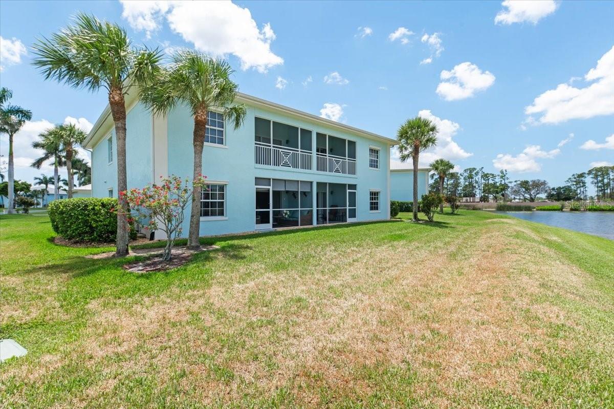Image 33 of 47 For 5739 Sabal Trace Drive 102