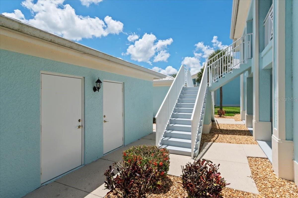 Image 7 of 47 For 5739 Sabal Trace Drive 102