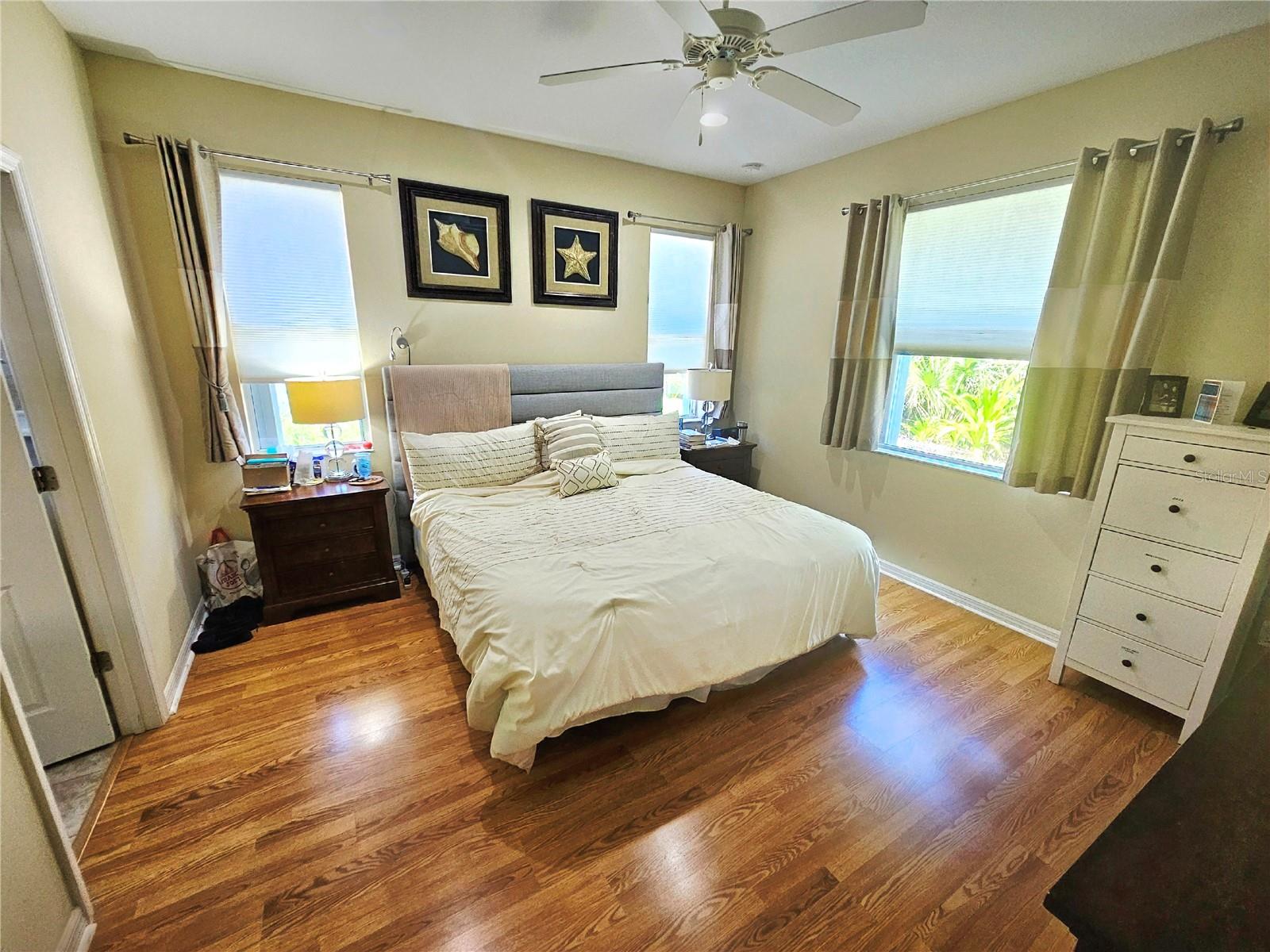 Image 13 of 39 For 10930 Lerwick Circle