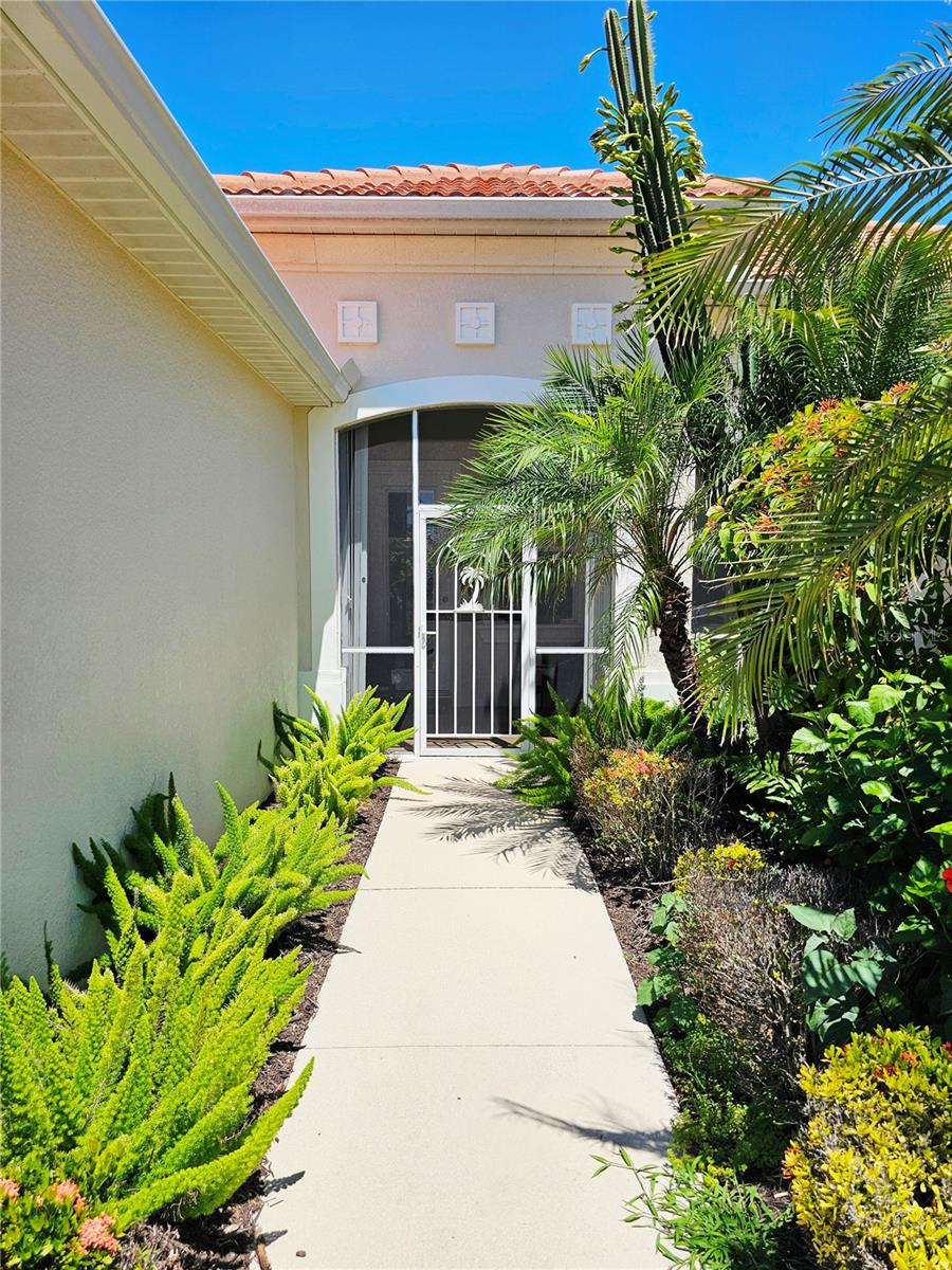 Image 2 of 39 For 10930 Lerwick Circle