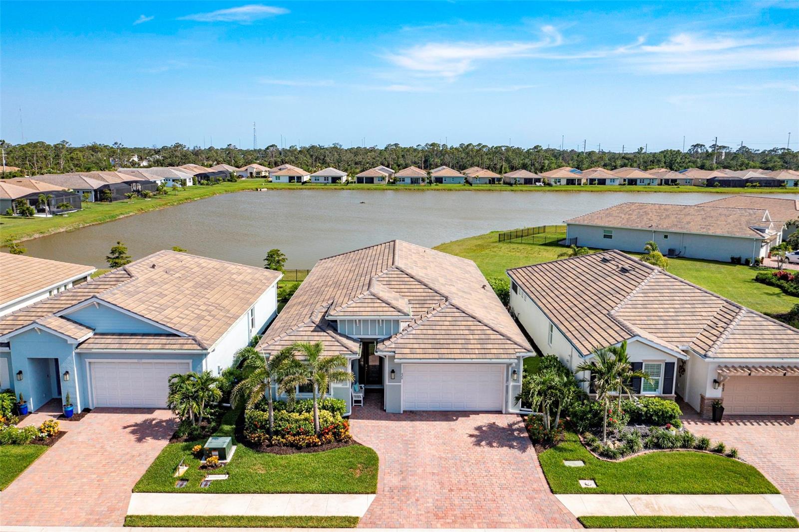 Details for 629 Ibiza Loop, VENICE, FL 34292