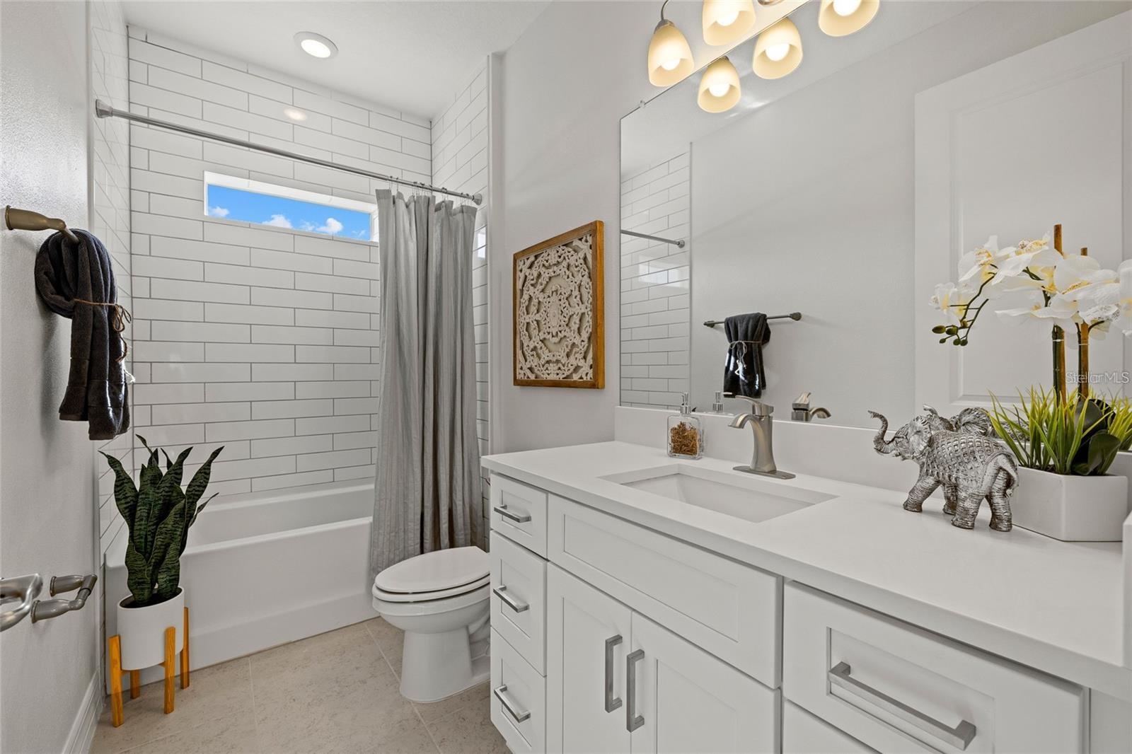Image 31 of 33 For 4390 Asteria Terrace