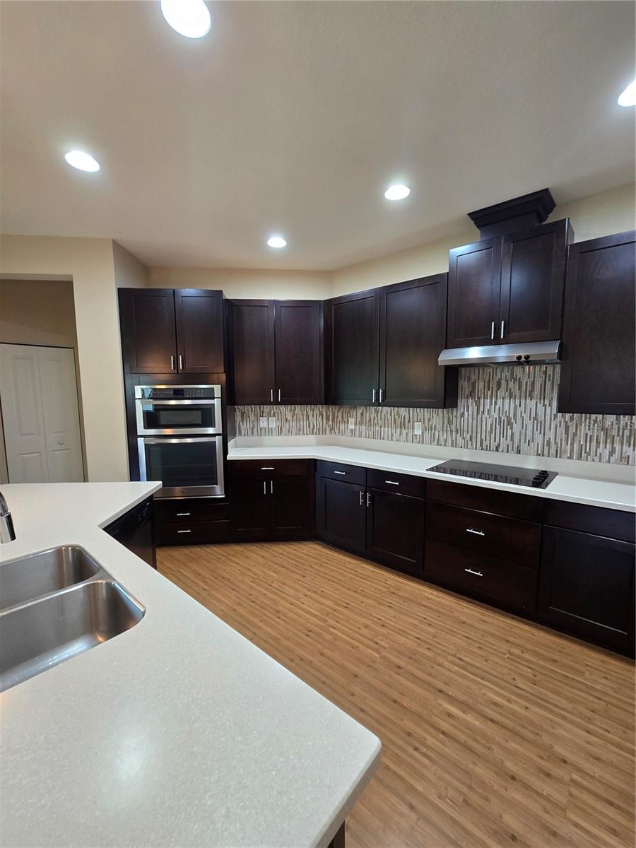 Image 4 of 42 For 10169 Winding River Road