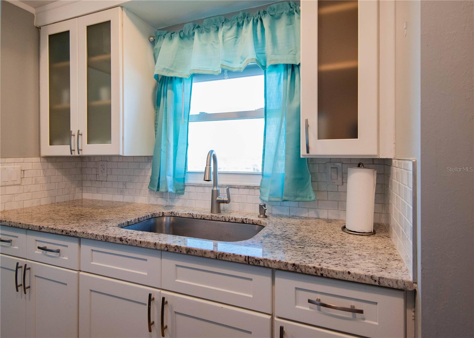 Image 10 of 24 For 1255 Tarpon Center Drive 604