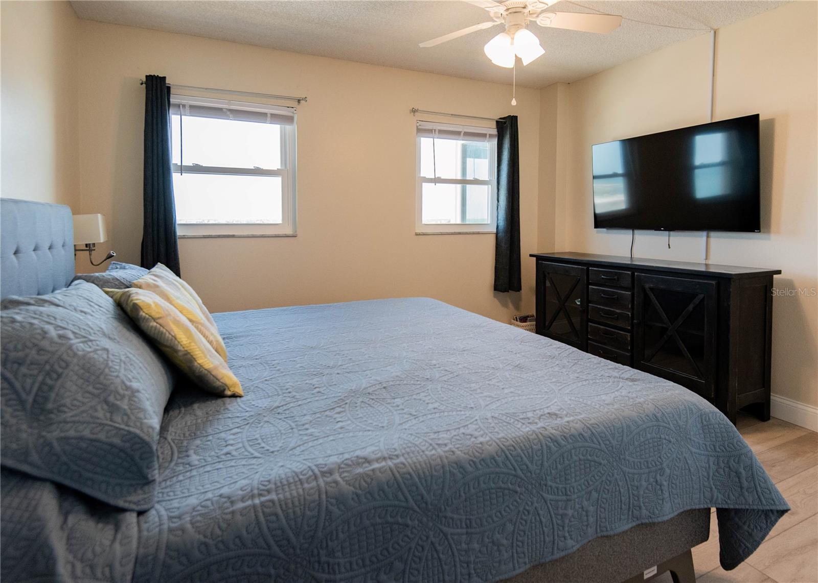 Image 13 of 24 For 1255 Tarpon Center Drive 604
