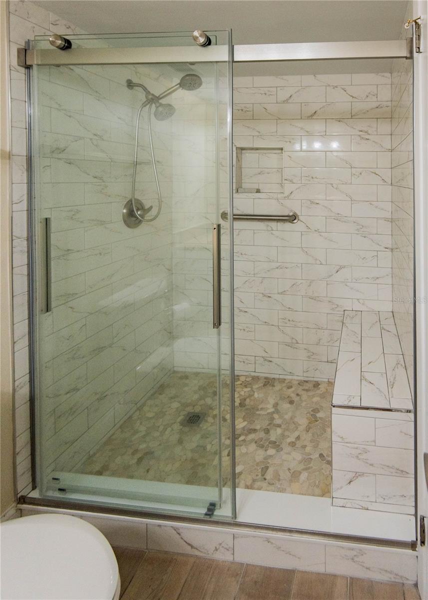Image 15 of 24 For 1255 Tarpon Center Drive 604