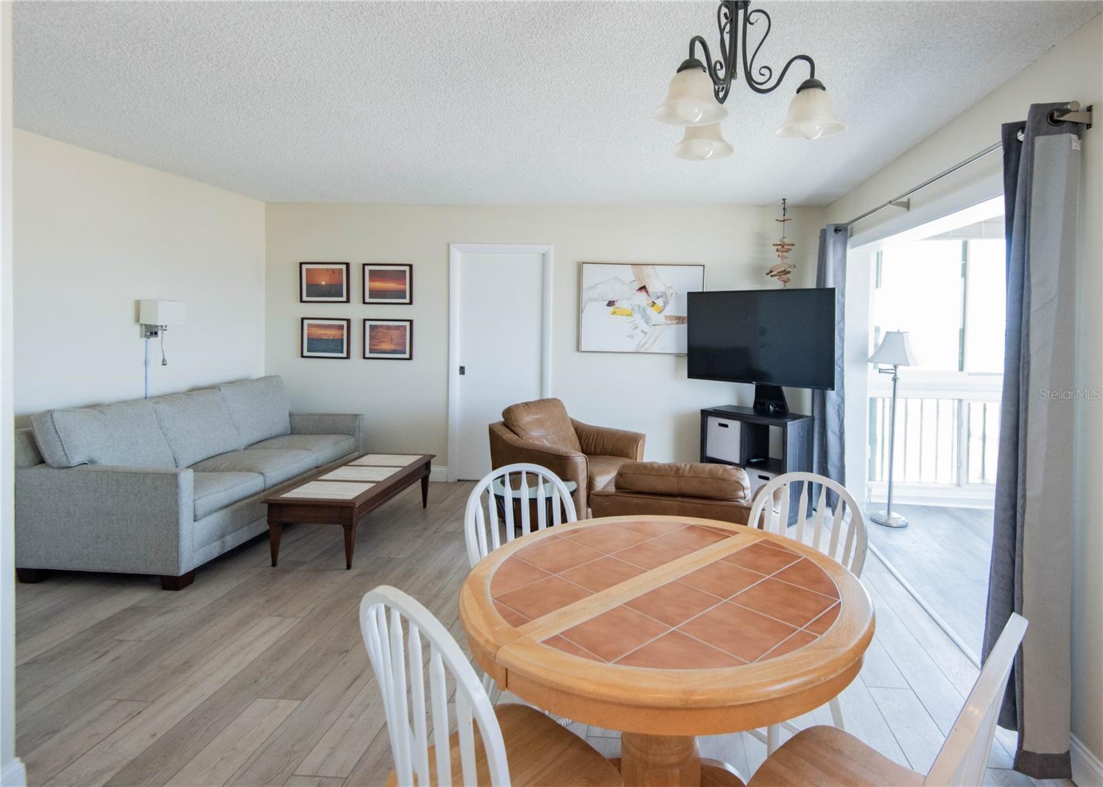 Image 8 of 24 For 1255 Tarpon Center Drive 604