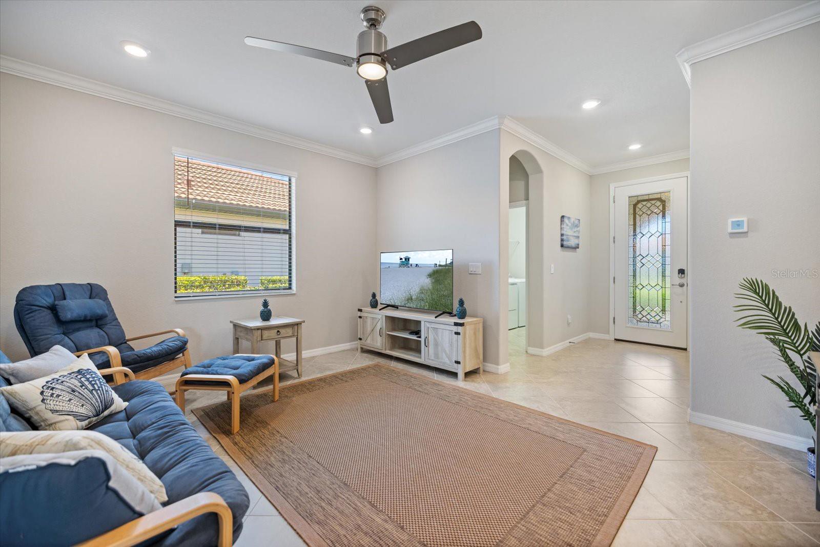 Image 10 of 65 For 10209 Fiddlewood Drive