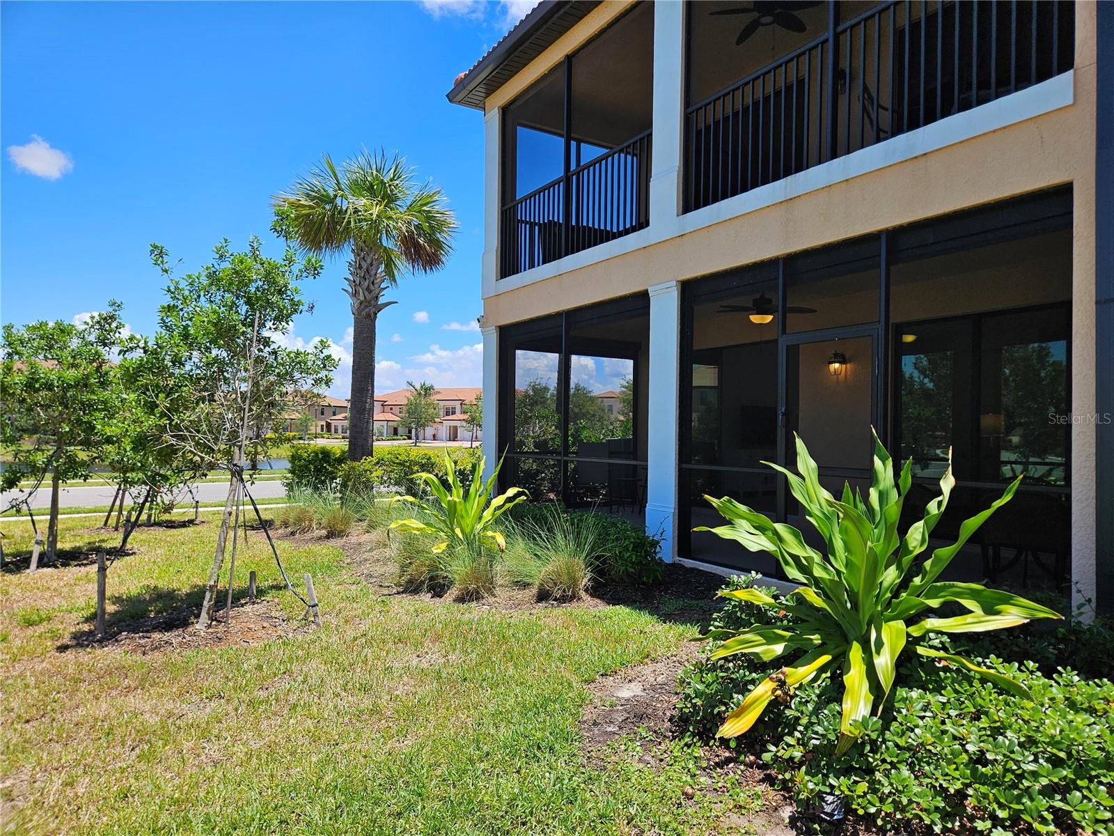 Image 27 of 54 For 10042 Crooked Creek Drive 103