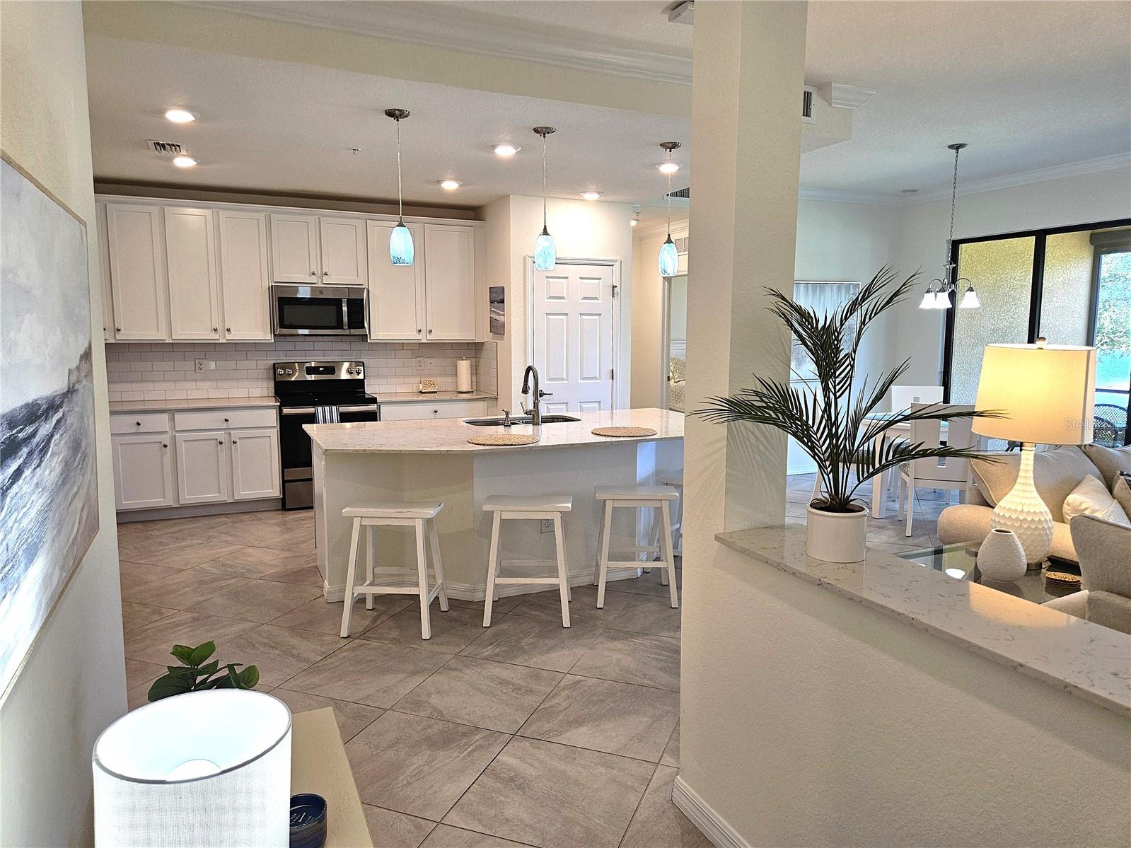 Image 5 of 54 For 10042 Crooked Creek Drive 103