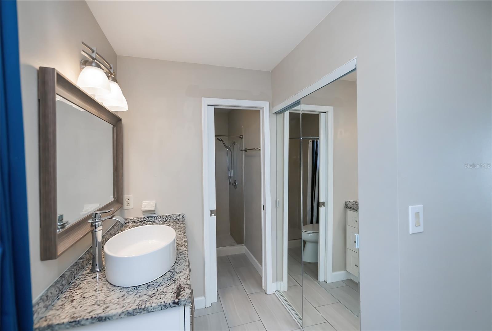 Image 43 of 80 For 552 Bellaire Drive