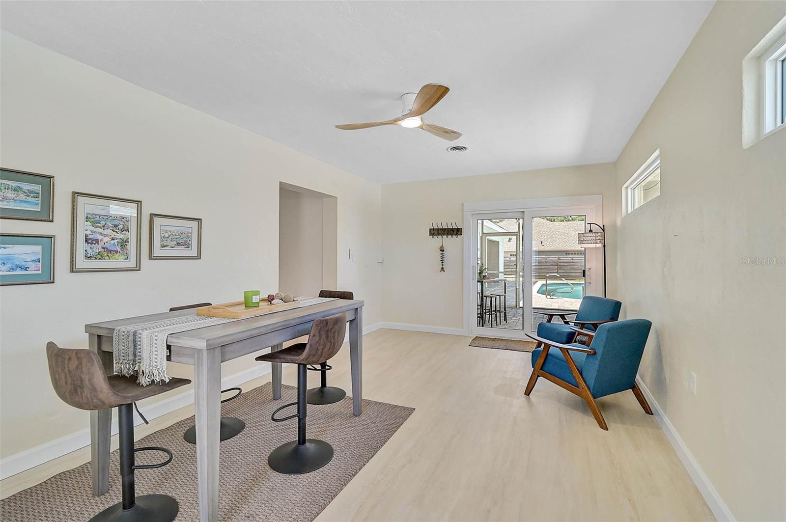 Image 18 of 65 For 1099 Nokomis Avenue S